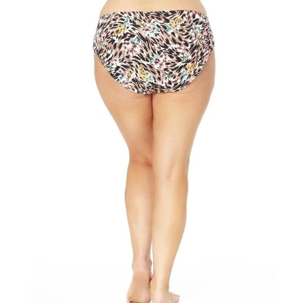 Time and Tru Womens Plus Mid Rise Bottom Swimsuit XL 16-18 New with Tags Hipster